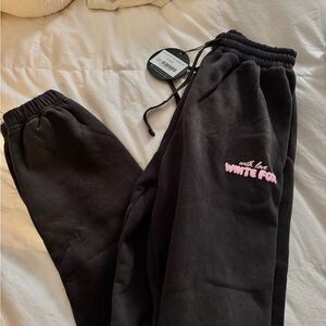 White fox Sweatpants charcoal and baby pink